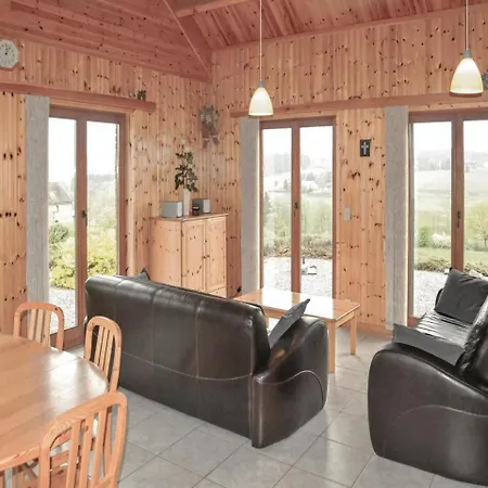 Holiday Loula Ferienhaus